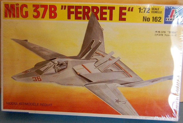 T Italeri Avion Mig Ferret E T